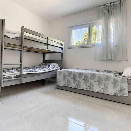 La Villa Petite Camargue サン・ルイ エクステリア 写真
