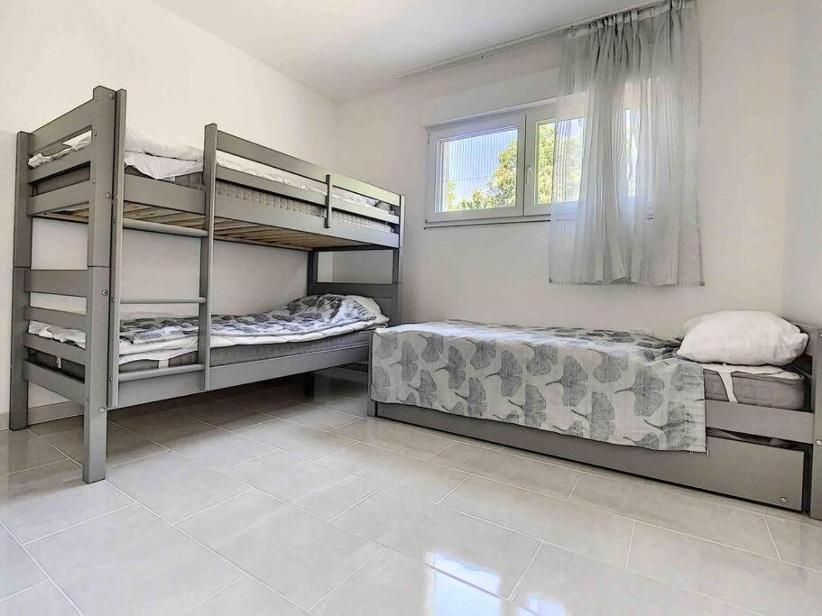 La Villa Petite Camargue サン・ルイ エクステリア 写真